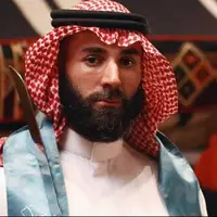 واکنش بنزما به پوشیدن لباس عربی