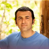 قطعه دلنشین «جانا چرا با ناز» با صدای طاهر قریشی