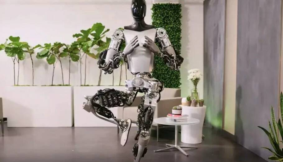 ربات انسان‌نمای تسلا حالا می‌تواند به‌صورت خودکار اشیا را مرتب کند