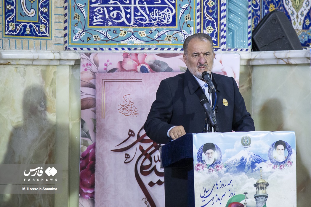 مراسم بزرگداشت روز سرباز با حضور معاون وزیر دفاع