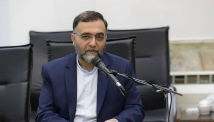 ۸۰۰ کوچه در شهر قم به تصاویر شهدا مزین شد