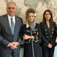 بیگانه با ملت ایران