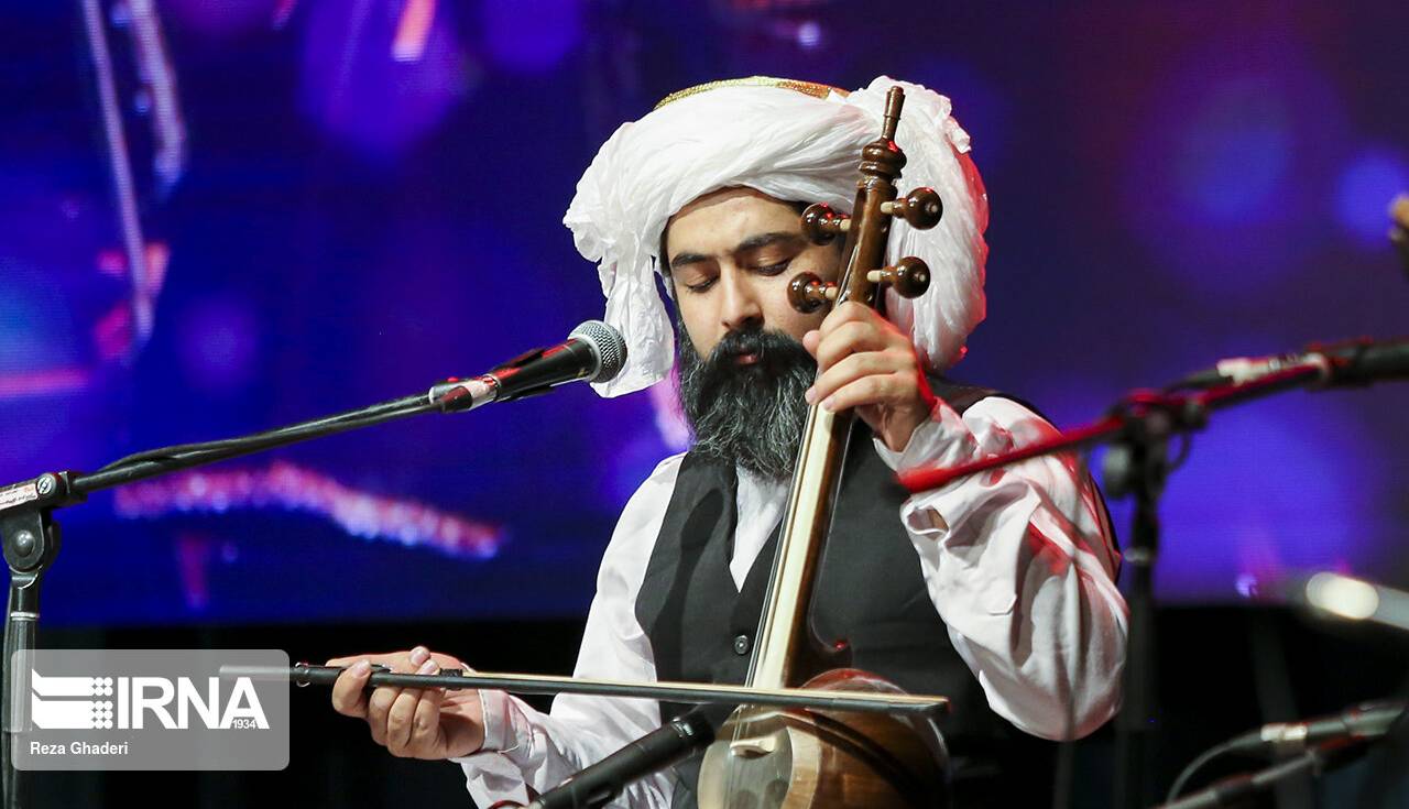 اجرای هنرمندان ۱۸ قوم ایرانی در جشنواره موسیقی اقوام