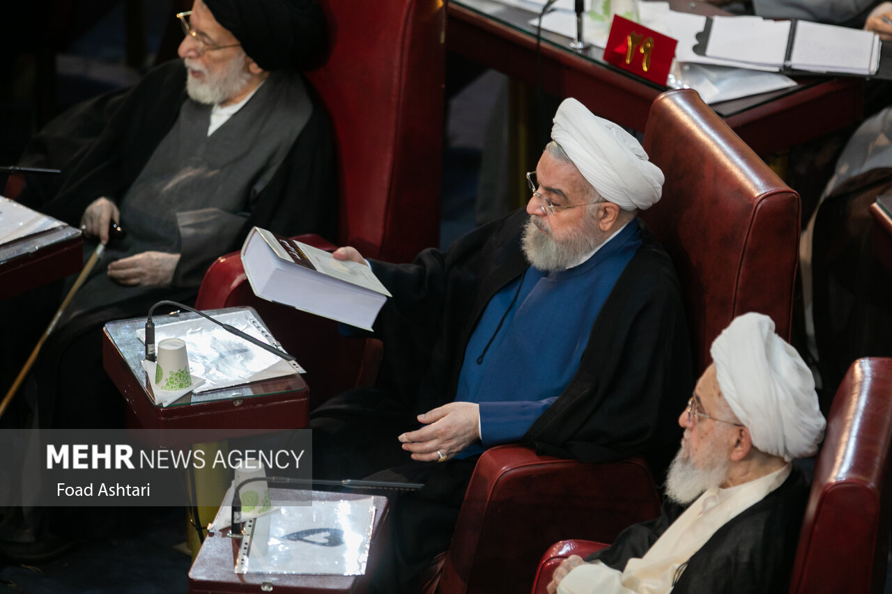 عکس/ حضور روحانی در اجلاس مجلس خبرگان رهبری