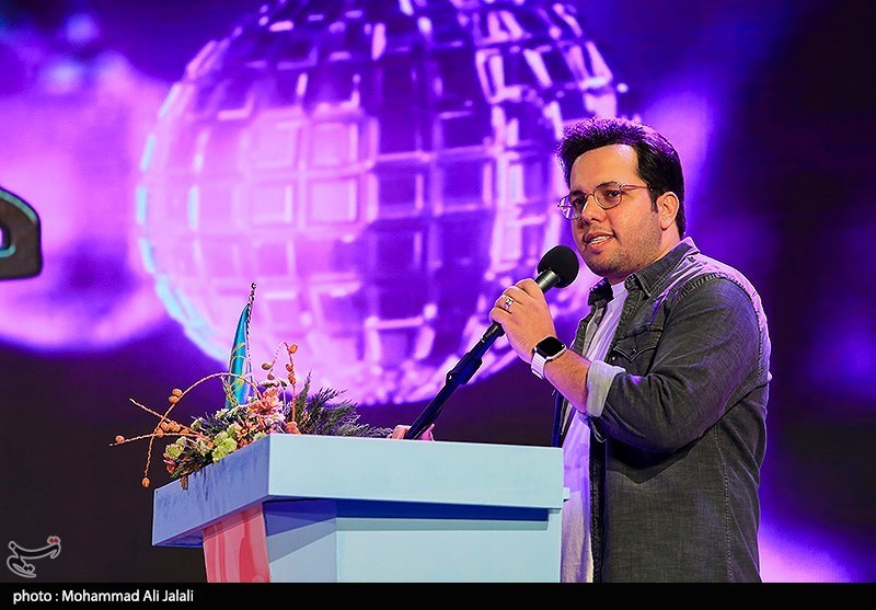 مراسم گلریزان همدلی برای ظهور در مسجد جمکران