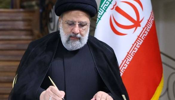 رئیسی قهرمانی تیم ملی والیبال را تبریک گفت