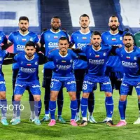 پایان اعتصاب در استقلال