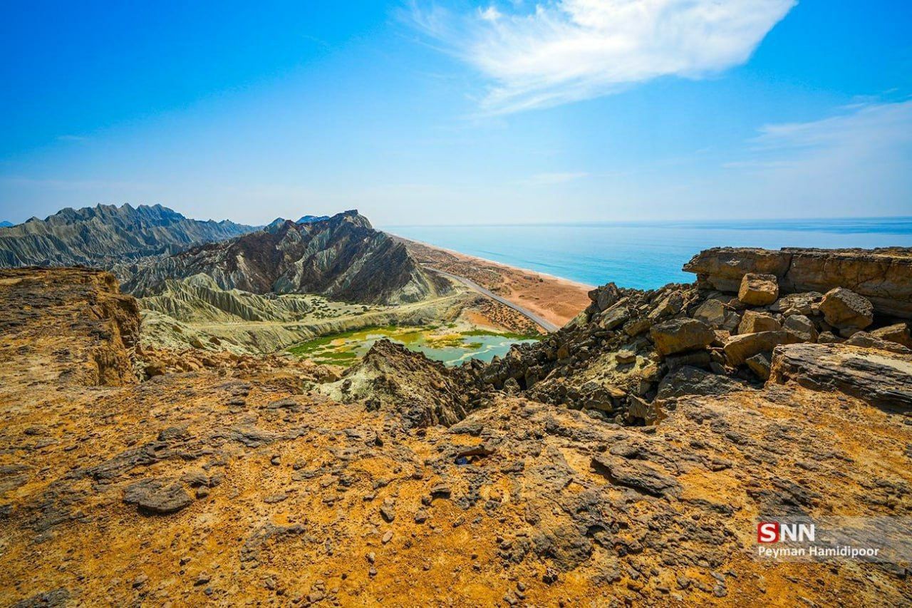 قابی زیبا از کوه‌های مریخی چابهار