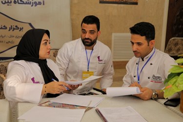 مسابقه آشپزی و شیرینی‌پزی سنتی در استان البرز