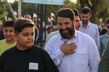 اجرای سرود «سلام فرمانده ۲» با حضور ابوذر روحی در قزوین