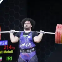 ایران و چین در انتظار شروع مسابقات وزنه‌برداری