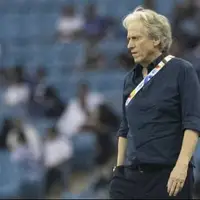 تهدید سرمربی الهلال به اخراج قبل از بازی با نساجی  
