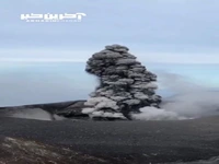 پرتاب خاکستر از آتشفشان ابکو
