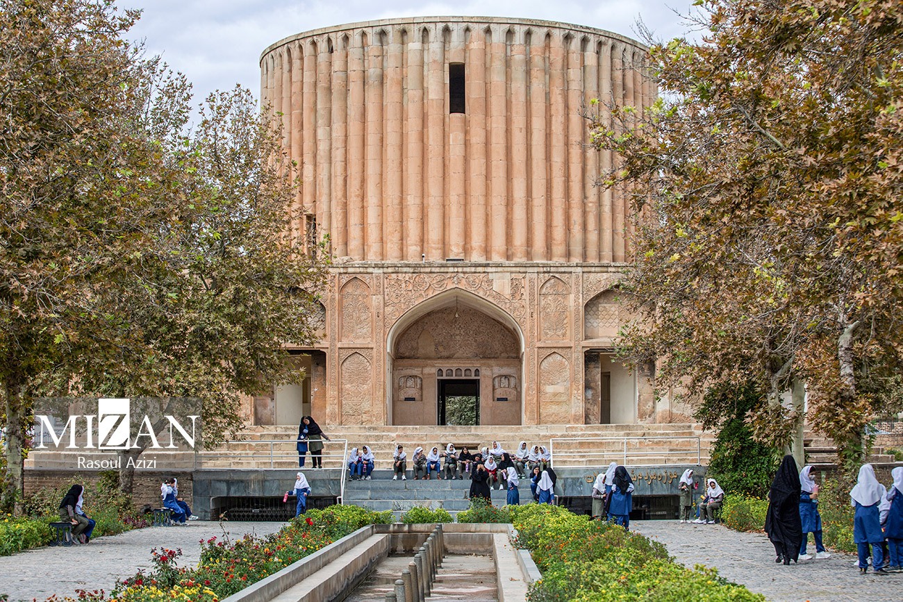عمارت خورشید در کلات نادری