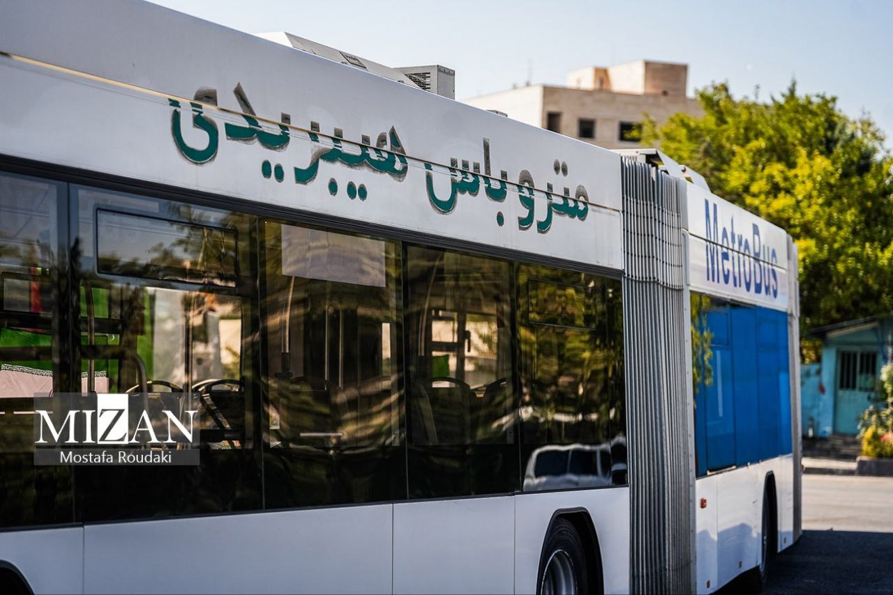 آیین بهره‌برداری از طرح نوسازی حمل‌ونقل عمومی تهران