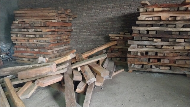 کشف ۱۶۵۳ اصله چوبآلات قاچاق طی 6 ماه در استان اردبیل