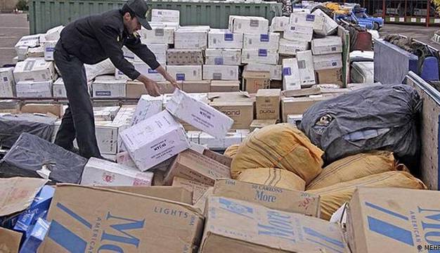 توقیف کامیون حامل ۱۰ تن مکمل‌های ورزشی قاچاق در الیگودرز