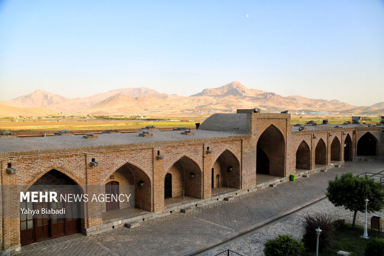 کاروانسرای «بیستون»