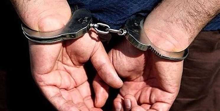 سارق اماکن دولتی در شاهرود دستگیر شد