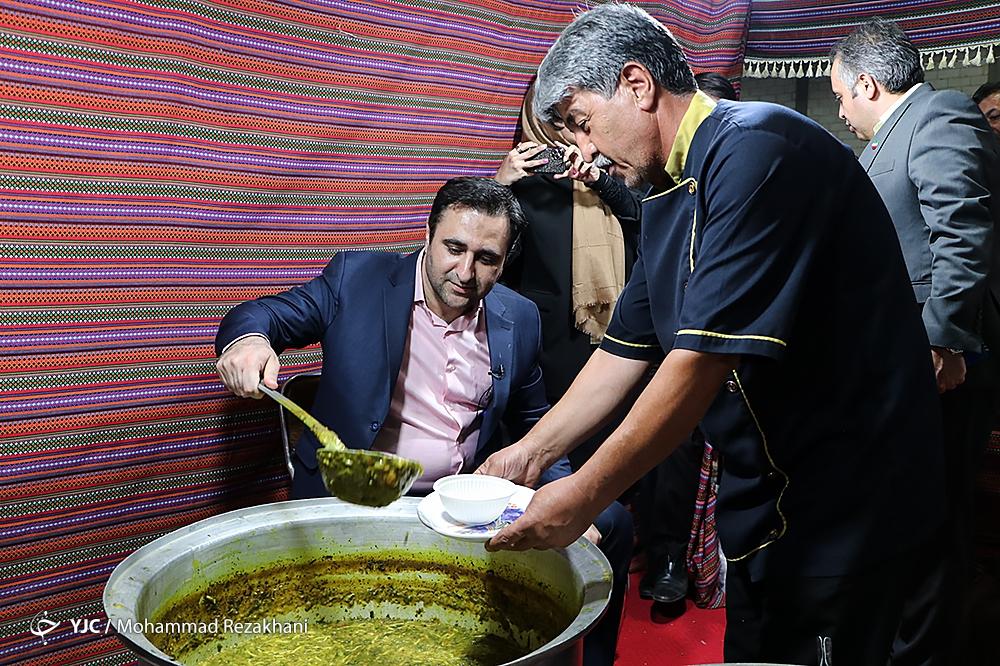 جشنواره ملی آش ایرانی در زنجان