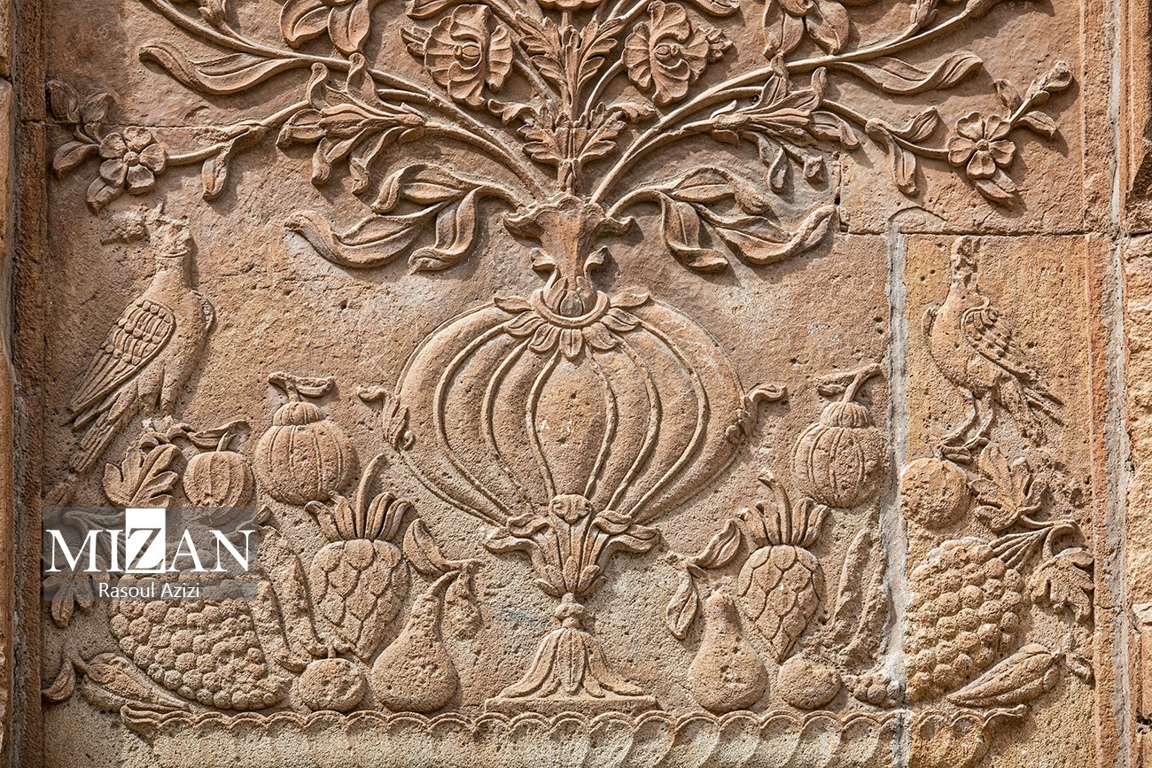 عمارت خورشید در کلات نادری