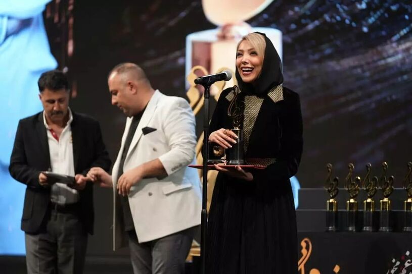 حضور هنرمندان در مراسم اهدای جوائز جشن حافظ 