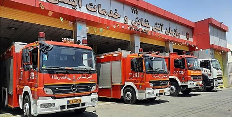 آتش‌سوزی در اسکله صیادی پشت‌شهر بندرعباس مهار شد