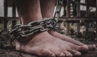 داستانک/ تو برده نیستی