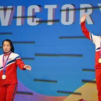 اولین طلای وزنه‌برداری به کره شمالی رسید