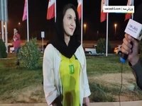 تنها هوادار خانم در CIP فرودگاه در انتظار نیمار