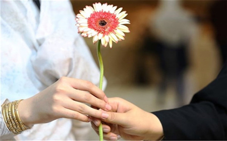 چرا برخی والدین از ازدواج فرزندان خود جلوگیری میکنند؟
