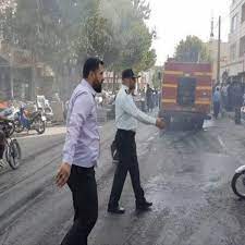 حریق ساختمانی در مریوان؛ شهروندان گرفتار در ساختمان نجات یافتند