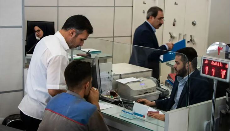 بانک مرکزی علیه بنگاه داری بانک ها؛ چرا بانکها اموال مازاد خود را نمیفروشند؟