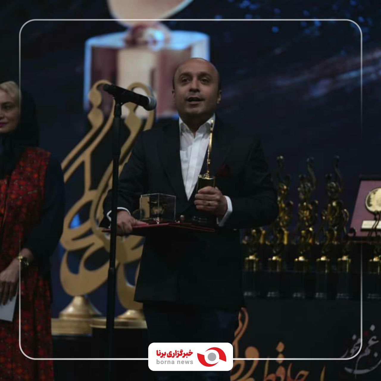 حضور هنرمندان در مراسم اهدای جوائز جشن حافظ 