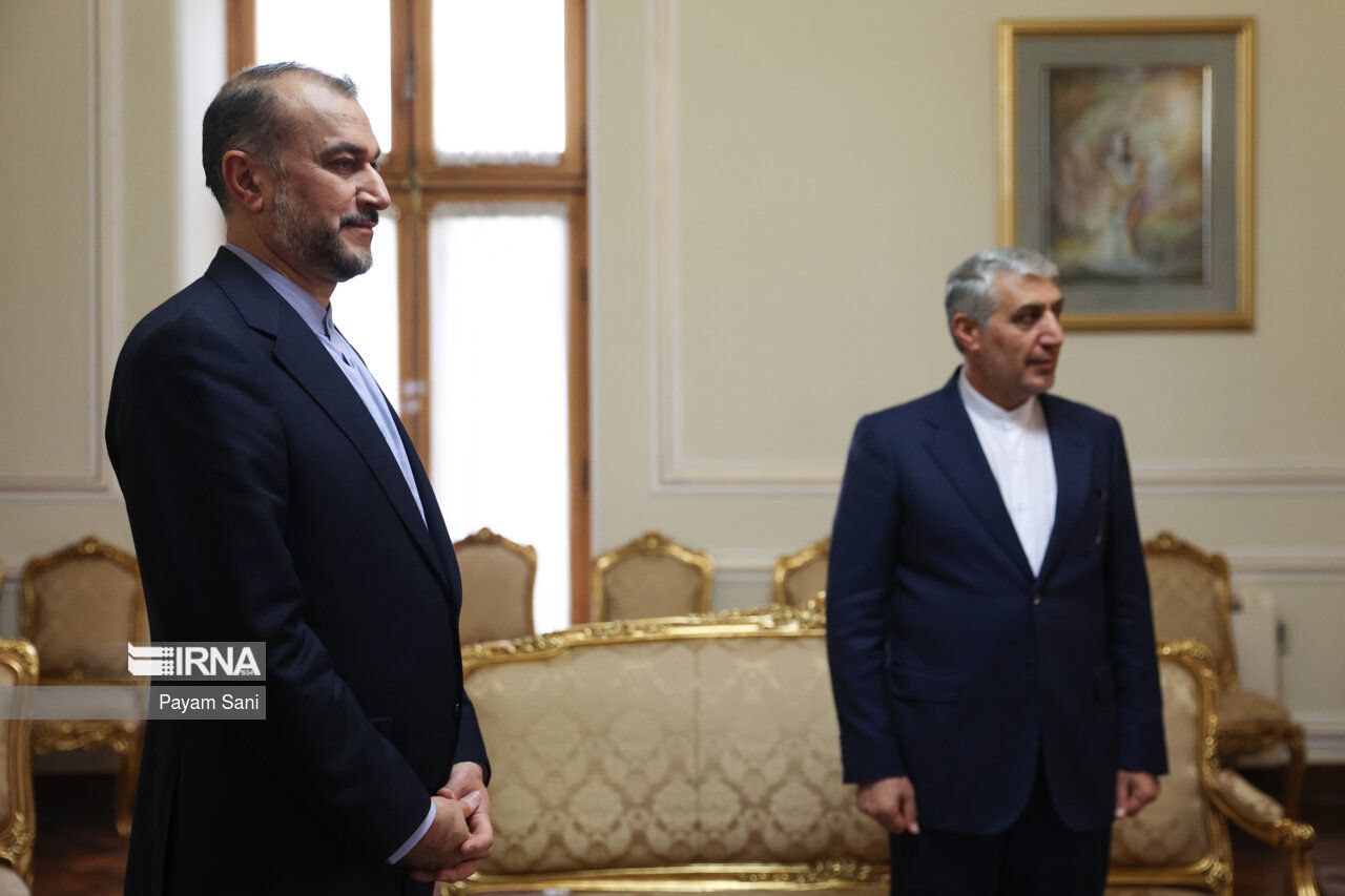 دیدار دبیر شورای امنیت ملی ارمنستان با وزیر خارجه