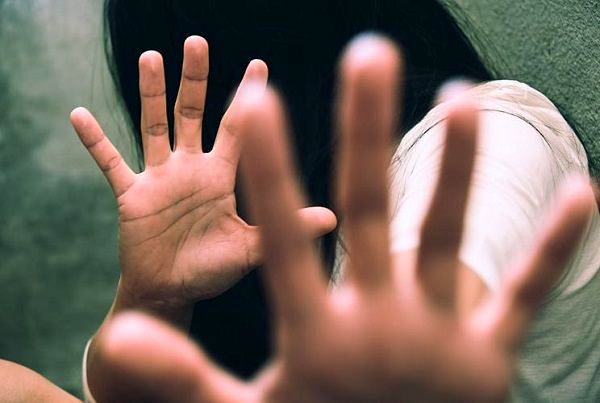 زنانی که هیچ کجا از تعرض در امان نیستند