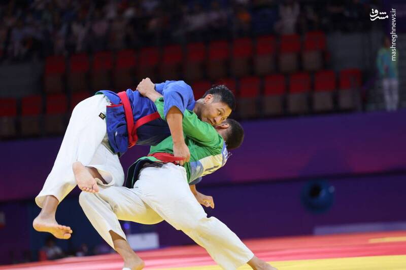عکس/ شادی صادق آذرنگ پس از کسب طلا در کوراش