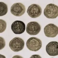 کشف 50 سکه باستانی از طرفین یک پرونده حقوقی در شهرستان ممسنی