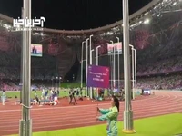احسان حدادی کفش‌هایش را آویخت