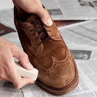 انواع کفش جیر را چگونه باید تمیز کنیم؟