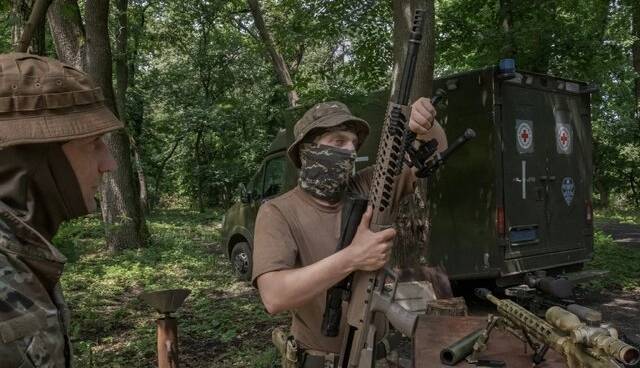 نبرد تک‌تیراندازها در خط مقدم جنگ اوکراین