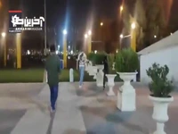 بهرام افشاری به دلیل عدم اجازه ورود به جایگاه ویژه، نیامده ورزشگاه آزادی را سریعا ترک کرد.