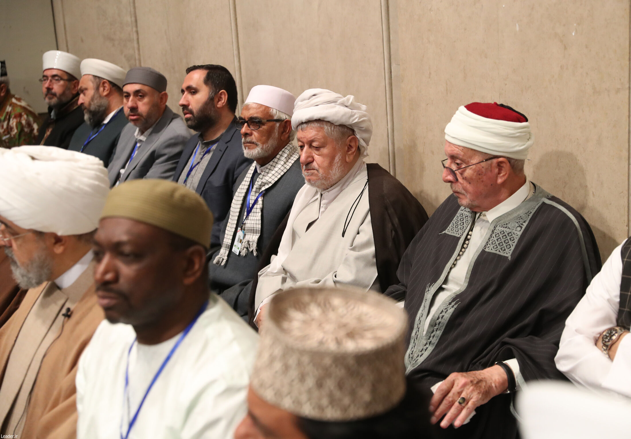 عکس/ مهمانان کنفرانس وحدت اسلامی در دیدار با رهبر انقلاب 