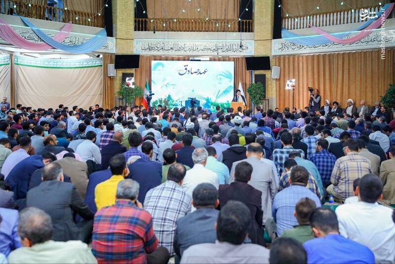 عکس/ رئیسی در جشن میلاد پیامبر اعظم دانشگاه امام صادق