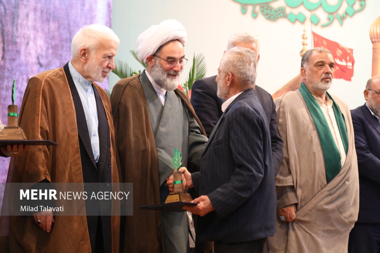 اجلاس پیرغلامان حسینی در انزلی 