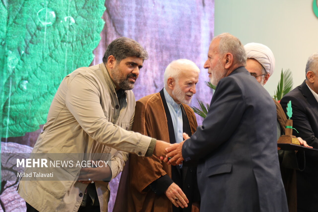 اجلاس پیرغلامان حسینی در انزلی 
