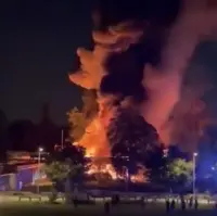 مدرسه تجاری HEC پاریس در آتش سوخت