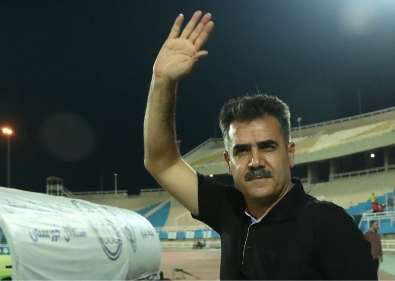 پورموسوی: تمام شدن لیگ در مرداد مصیبت میشود