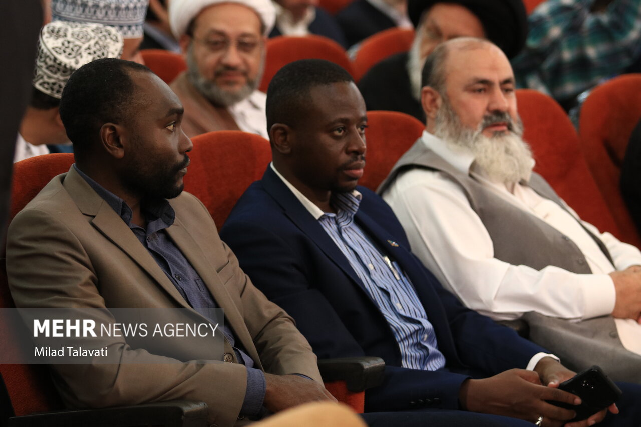 اجلاس پیرغلامان حسینی در انزلی 