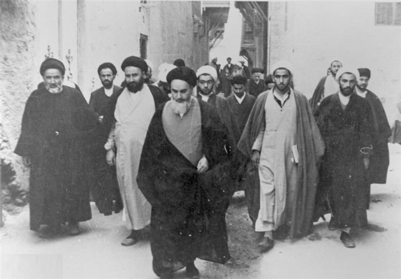 تقویم تاریخ/ هجرت امام خمینی(ره) از عراق به کویت تحت فشار رژیم بعثی عراق